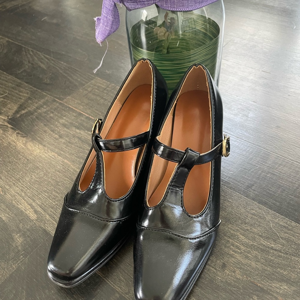 Classic Black Patent T-Strap Women's Pumps